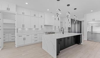 555 Versailles Dr, Auburn, GA 30011