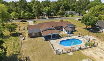 122 Forest Dr, Aberdeen, NC 28315