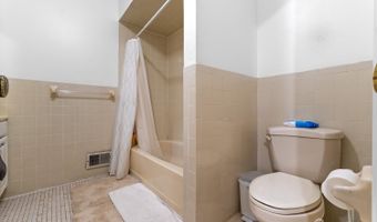 52 Westside Ave, Avenel, NJ 07001