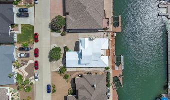 129 Sea Breeze Dr, Aransas Pass, TX 78336