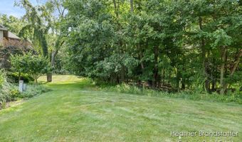 7670 Wood Violet Ct SE, Ada, MI 49301