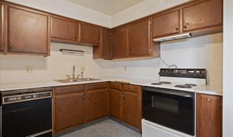 6921 POULOS Dr, Cheyenne, WY 82009
