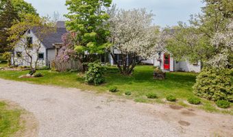 49 Bennett Rd, Alstead, NH 03602
