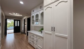 1677 S Hill Ave, Fallbrook, CA 92028