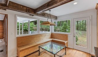 418 Woodpecker Trl, Highlands, NC 28741