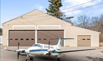 33 Bunker Hill Rd, Auburn, NH 03032