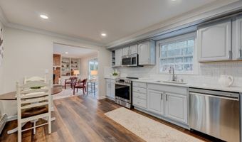 143 Juniper Dr, Avon, CT 06001