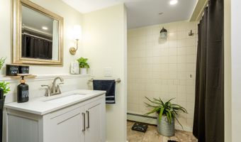 330 Chestnut Hill Rd, Colchester, CT 06415