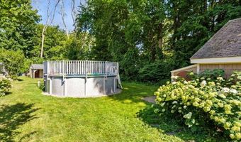 446 Plymouth St, Abington, MA 02351