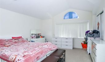 78 Lott Ln, Staten Island, NY 10314