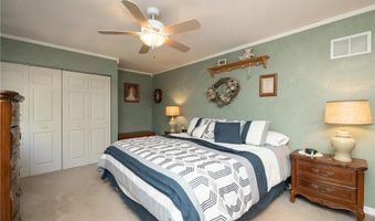 5999 139th St W, Apple Valley, MN 55124