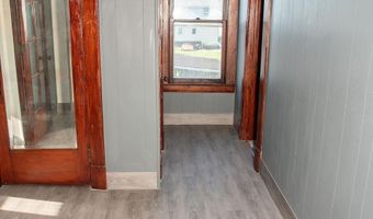 219 A Ave W, Albia, IA 52531
