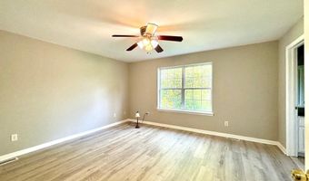 27 Oyster Bay, Absecon, NJ 08201