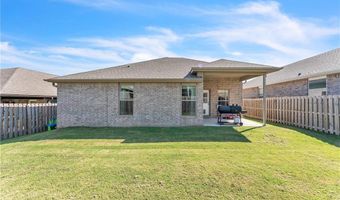 6103 NW Hoover St, Bentonville, AR 72713