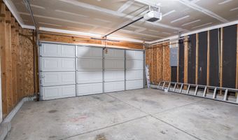 2924 Coles Creek Ln, Indianapolis, IN 46217