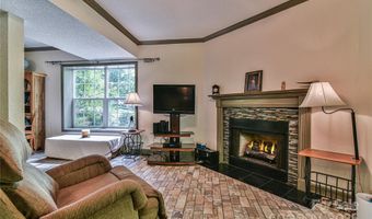 145 Fox Glen Dr, Arden, NC 28704