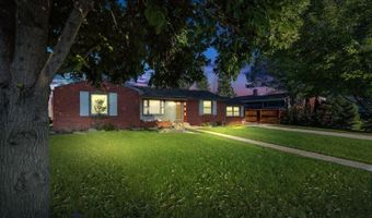3923 MCCOMB Ave, Cheyenne, WY 82001