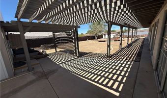15370 Tacony Rd, Apple Valley, CA 92307
