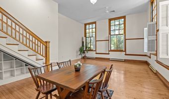 35 Nonantum St C, Boston, MA 02135