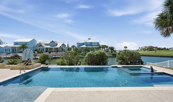 1009 Fiji Dr, Rockport, TX 78382