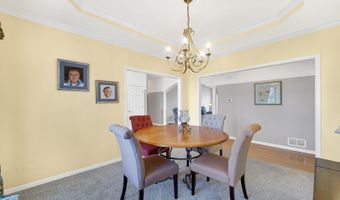 3720 BUNKER HILL Dr, Algonquin, IL 60102