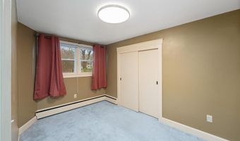 1737 Wampanoag Trl, Barrington, RI 02806