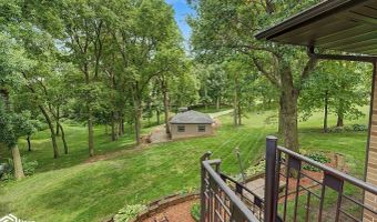 2349 Lake View Dr, Ames, IA 50010
