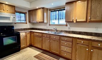 125 E Main St, Agency, IA 52530