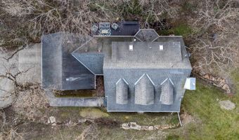 731 E 1100 Rd, Baldwin City, KS 66006