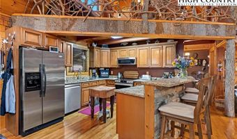 5801 Hickory Nut Gap Rd, Banner Elk, NC 28604