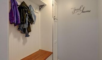 163 Windy Knoll Dr, Berlin, CT 06037