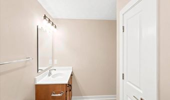 9165 Woodgate Cir, Alvaton, KY 42122
