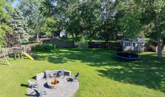 1214 S Darling Dr NW, Alexandria, MN 56308