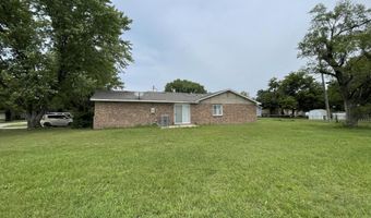810 Money St, Augusta, KS 67010