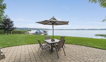 255 Lane 345 Crooked Lk, Angola, IN 46703