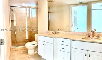 3370 NE 190TH St 706, Aventura, FL 33180