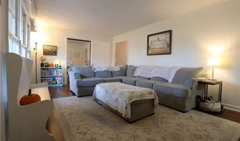 948 Pinebluff Lake Rd, Aberdeen, NC 28315