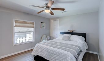 948 Frangi Pani Dr, Barefoot Bay, FL 32976