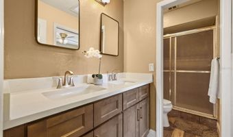 407 HERMITAGE Dr, Altamonte Springs, FL 32701