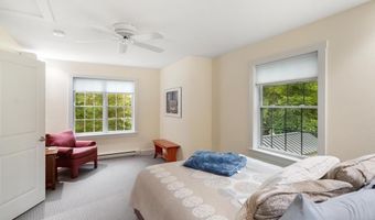 9093 Lake St, Alanson, MI 49706