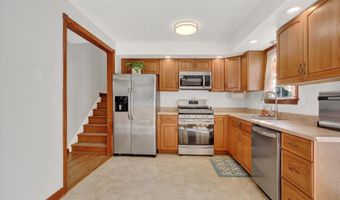 180 ABBOTTS Dr, Abbottstown, PA 17301