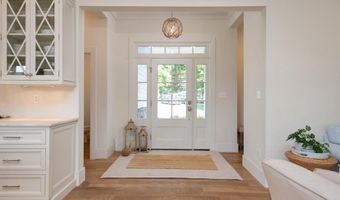 529 LEE Cir, Annapolis, MD 21403