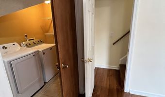 51 South St, Danbury, CT 06810