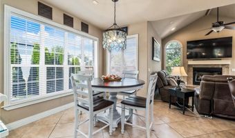 3702 Mountainview Rd, Bentonville, AR 72712