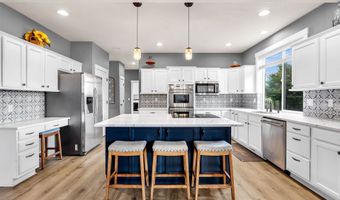 8805 NE 179TH St, Battle Ground, WA 98604
