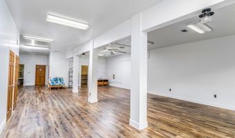51 Market St A, Apalachicola, FL 32320