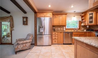 6685 Elwood St, Austintown, OH 44515