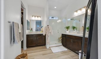111 Ibiza Lake Dr, Henderson, NV 89011