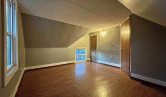 712 S C St, Arkansas City, KS 67005