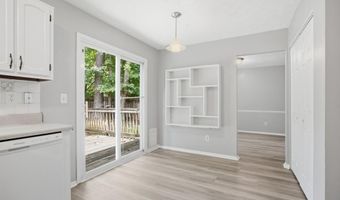11240 Rotherick Dr, Alpharetta, GA 30022